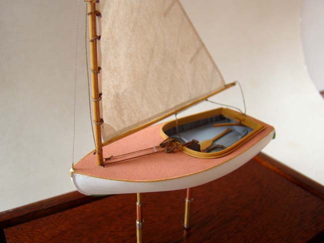 A charming 1:48 scale model of a Beetle Catboat circa 1921 — image 4